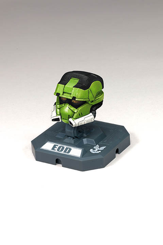 Illustration for article titled For The Halo Fan Who Has Everything: Teeny Tiny Spartan Helmets